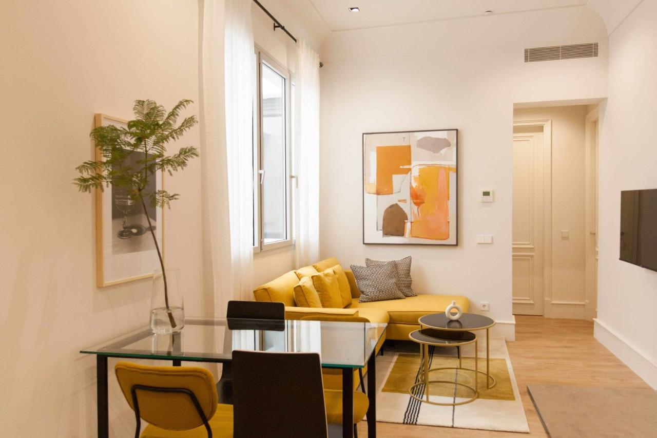 Isg Apartments Cedaceros 12 Seville Luaran gambar