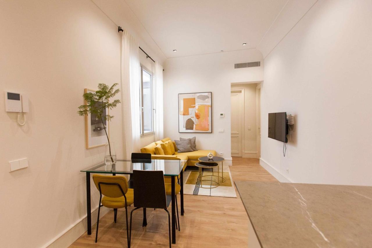 Isg Apartments Cedaceros 12 Seville Luaran gambar