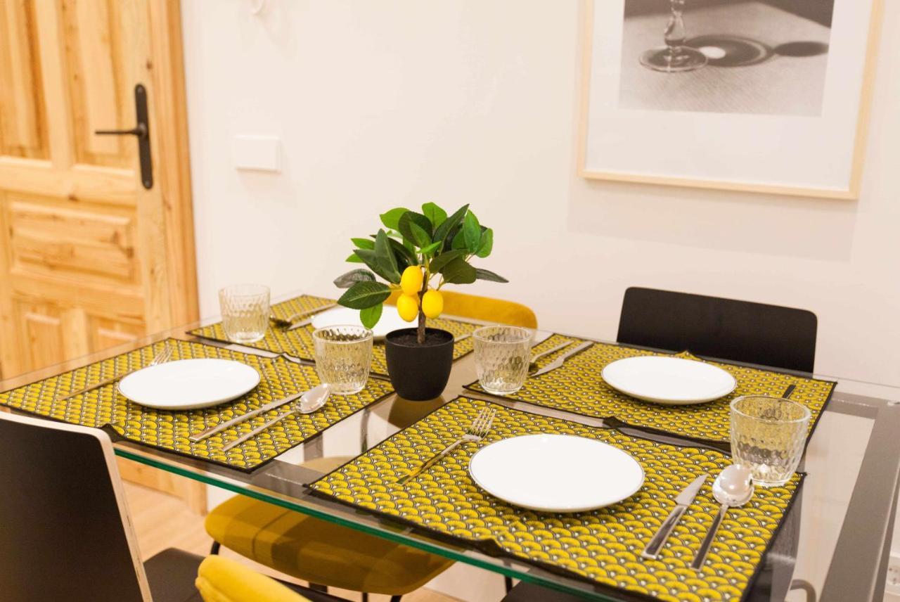 Isg Apartments Cedaceros 12 Seville Luaran gambar