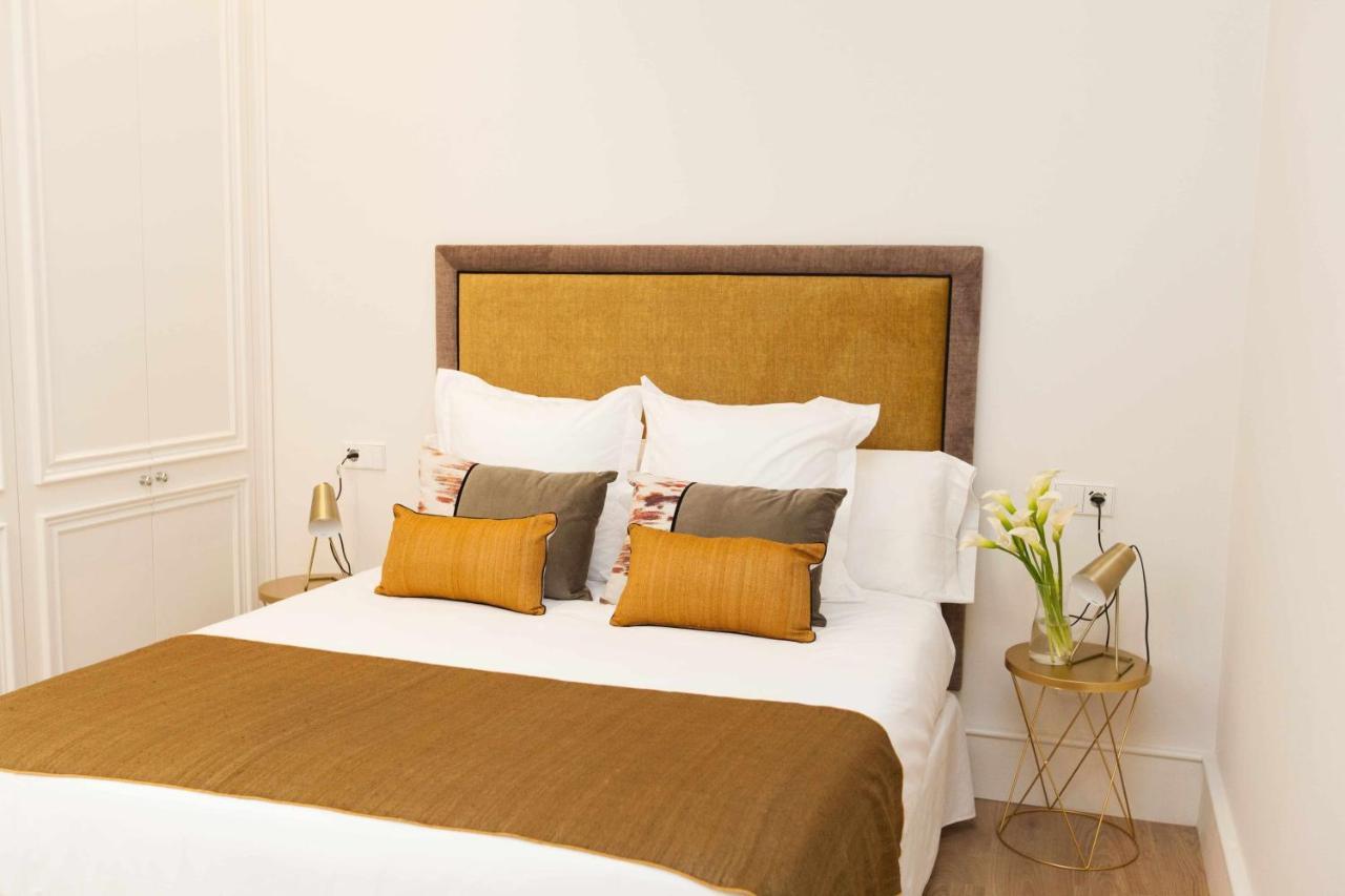 Isg Apartments Cedaceros 12 Seville Luaran gambar