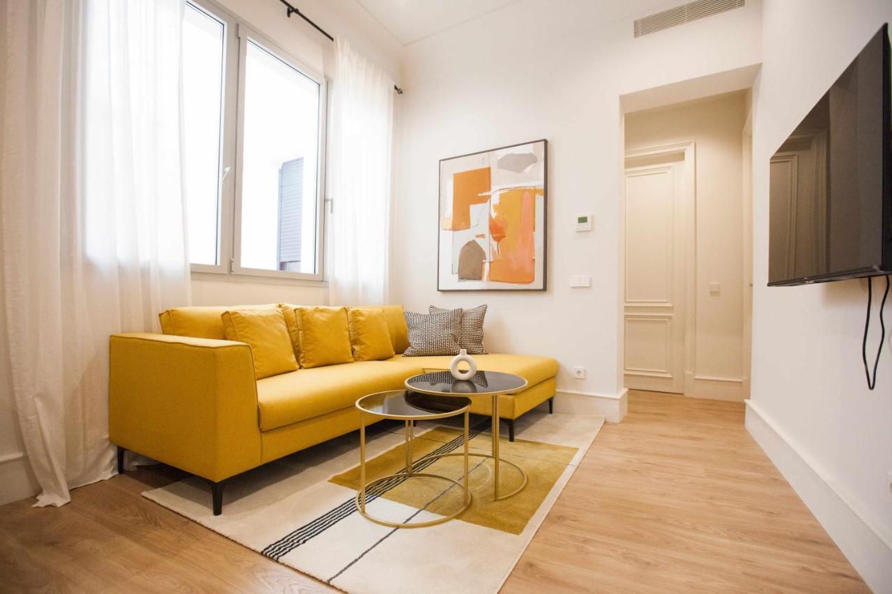 Isg Apartments Cedaceros 12 Seville Luaran gambar
