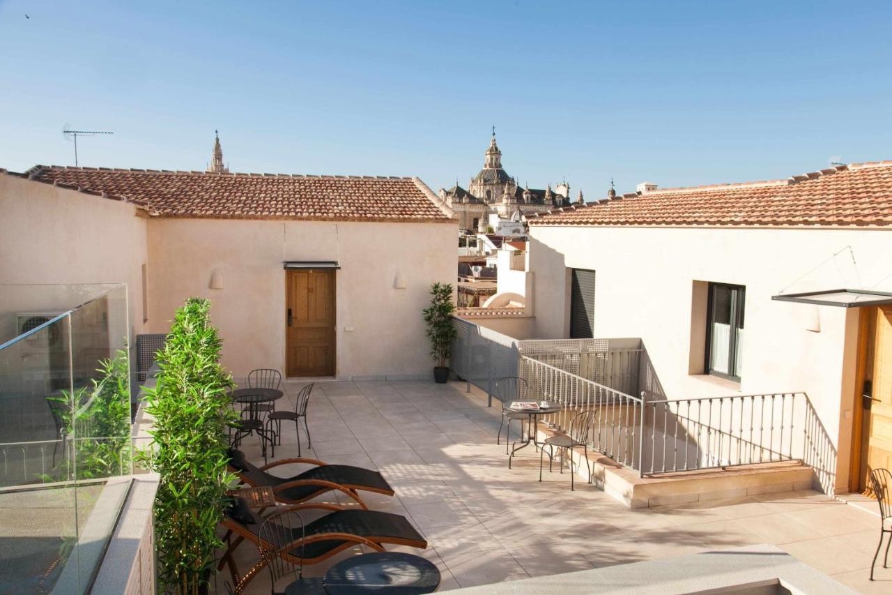Isg Apartments Cedaceros 12 Seville Luaran gambar