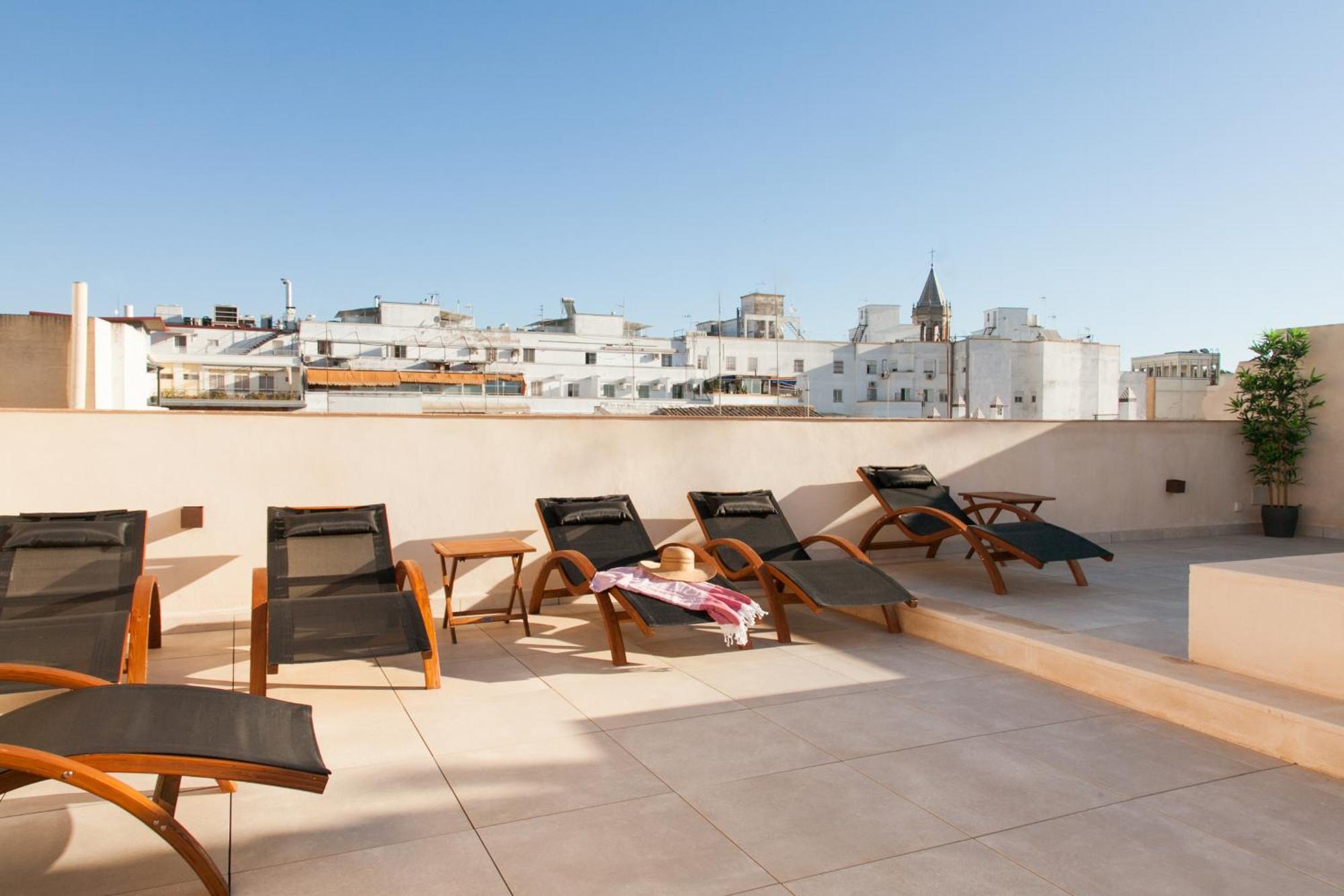 Isg Apartments Cedaceros 12 Seville Luaran gambar